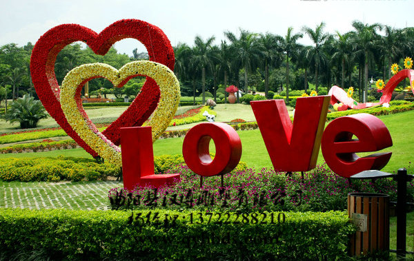 �����־��۵���_������СƷ����